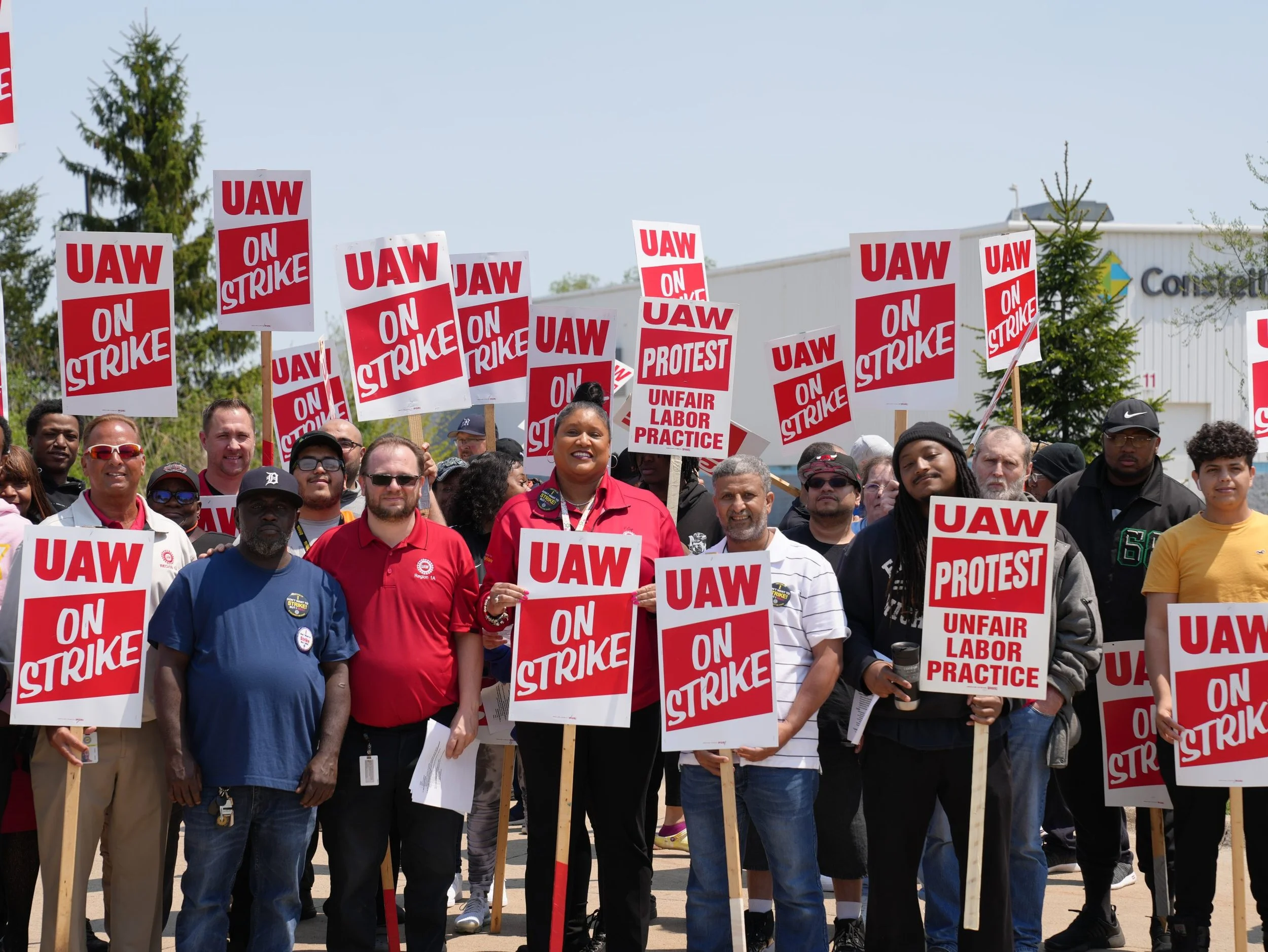 Constellium Automotive workers in Van Buren Charter Township, Michigan, striking back in May after Ford refused to “bargain in good faith.” (Credit: UAW.org .)